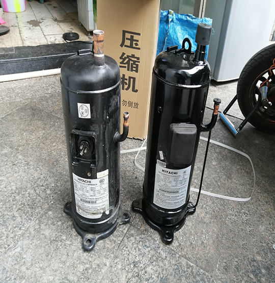 老边中央空调压缩机的更换维修